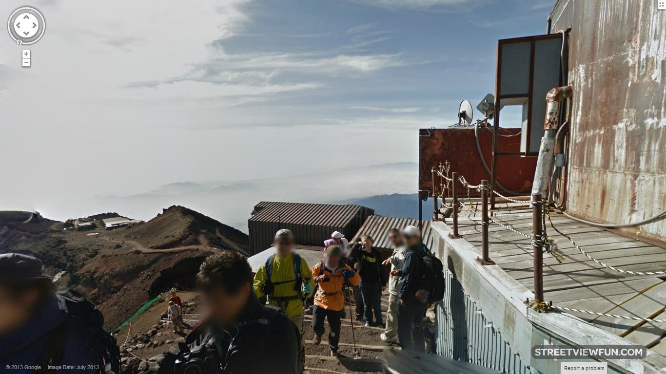 Google Street View Now Lets You Climb Mount Fuji StreetViewFun   Mount Fuji5 