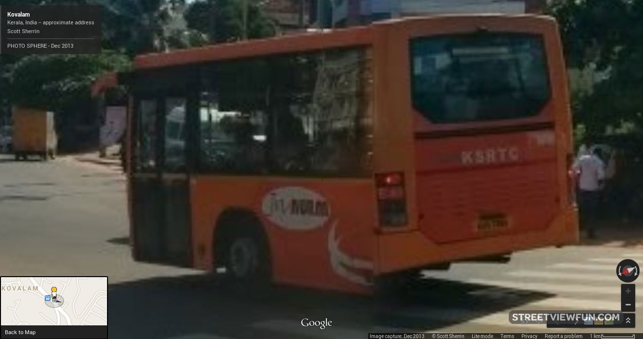 Half bus - StreetViewFun