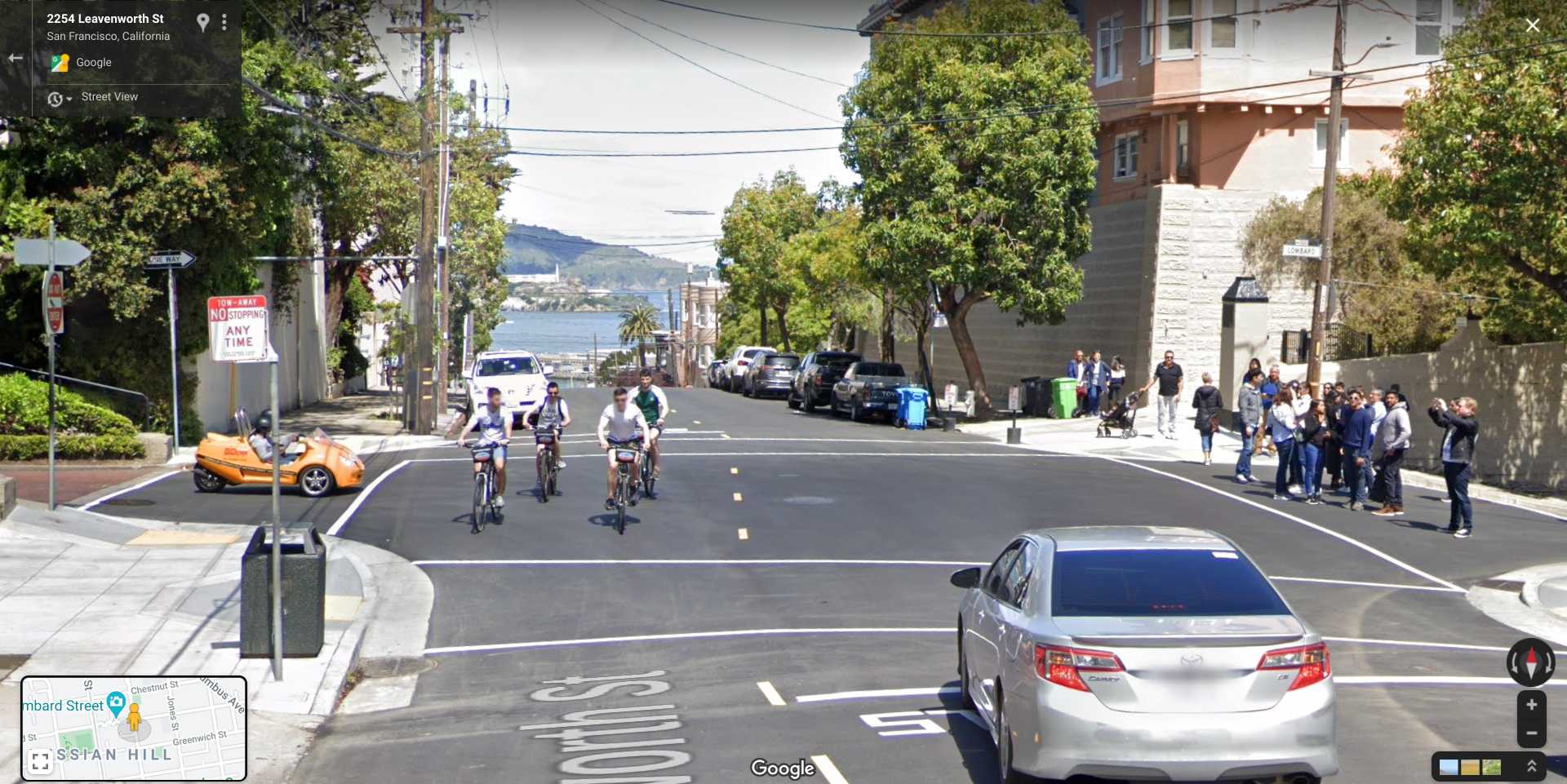 google street view car chase