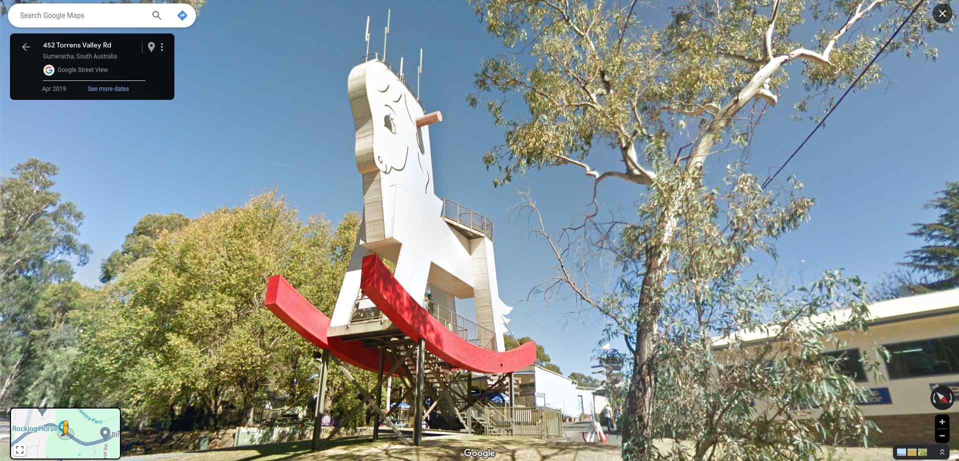 Giant rocking horse – StreetViewFun