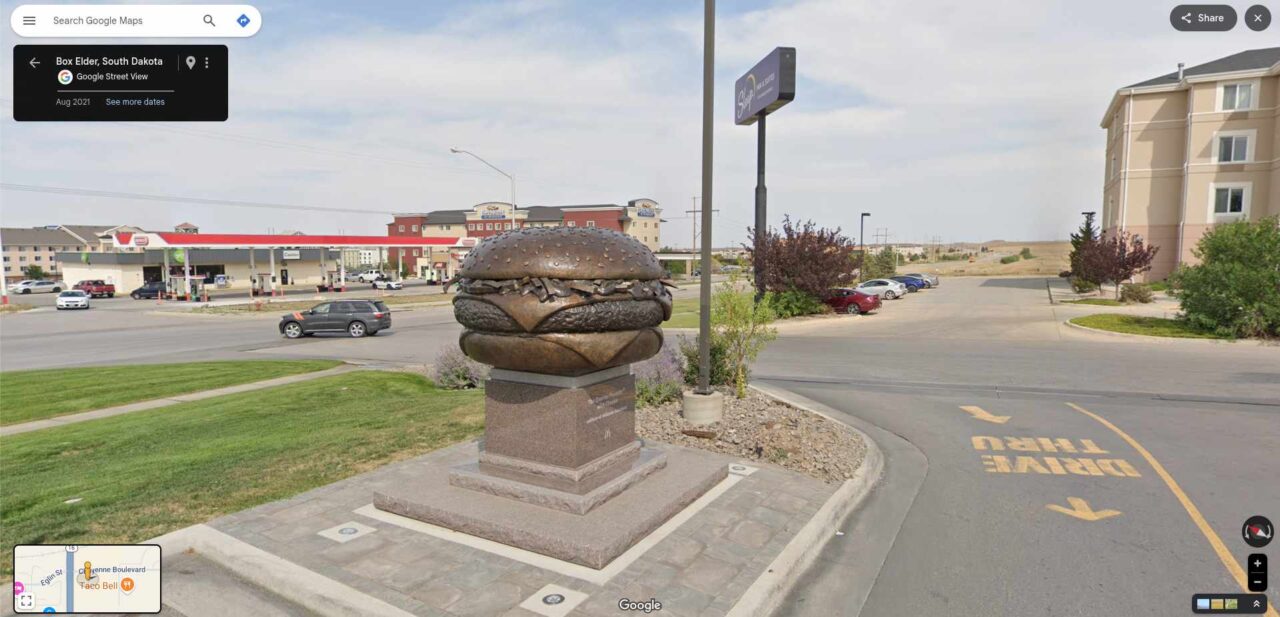 burger statue